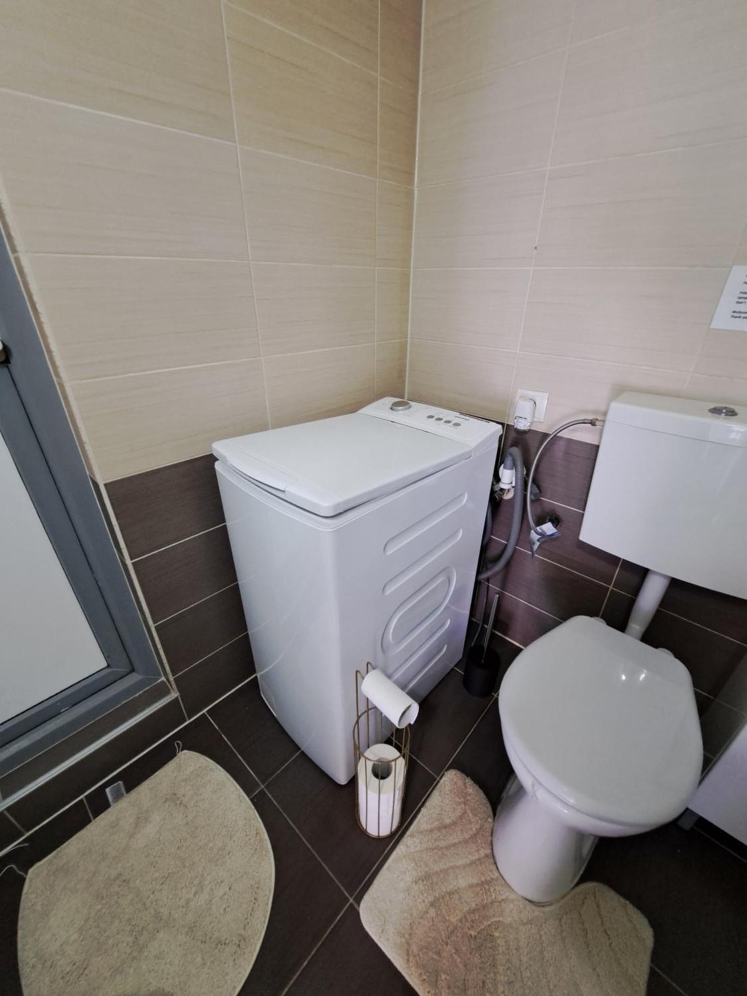Studio With Free Parking In The Center - Deliamo 3 ซีบิว ภายนอก รูปภาพ