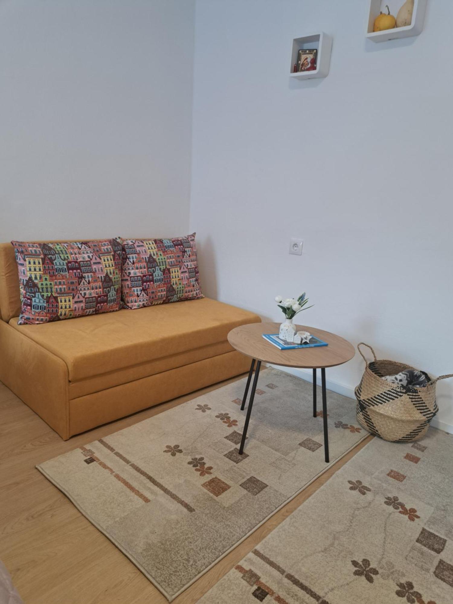 Studio With Free Parking In The Center - Deliamo 3 ซีบิว ภายนอก รูปภาพ
